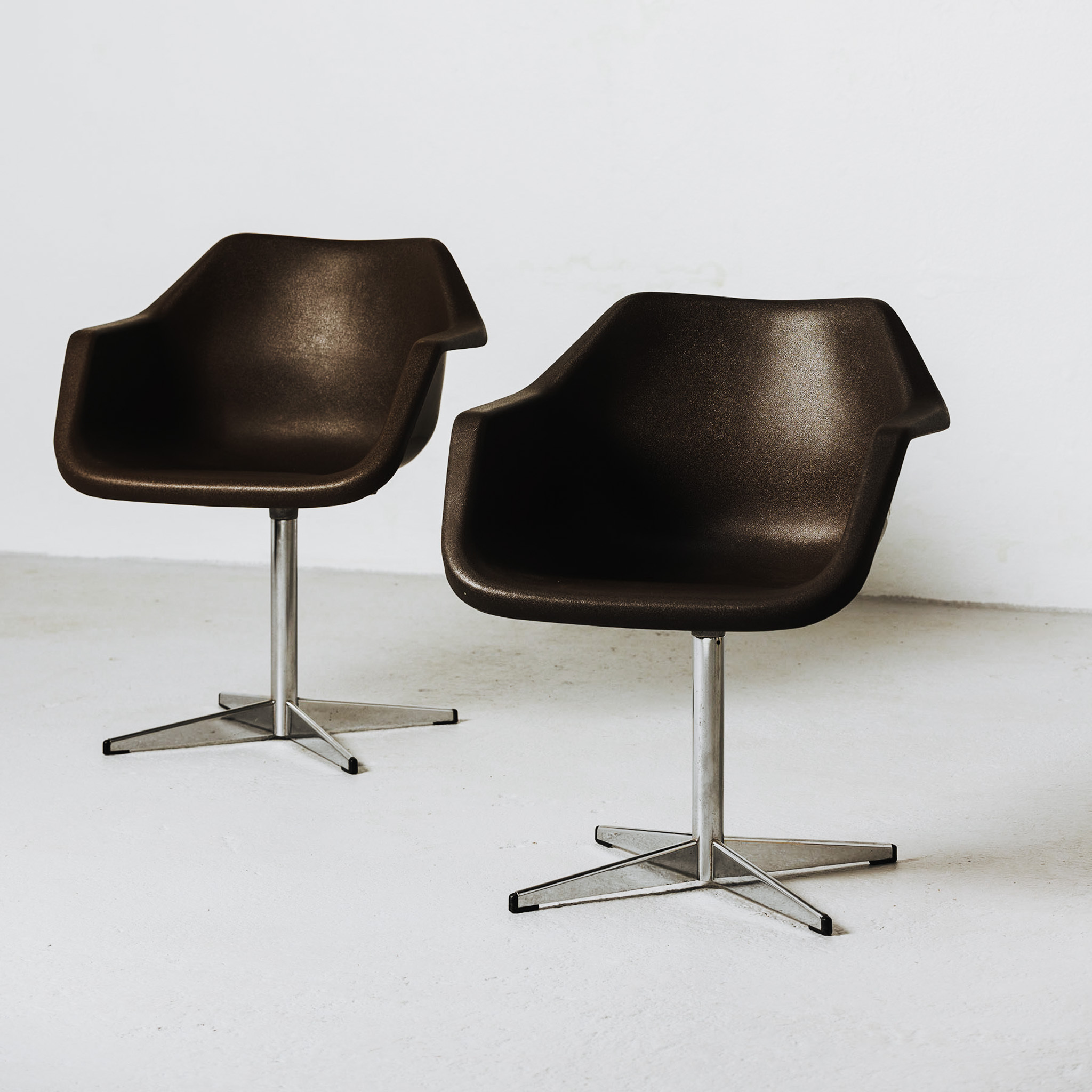 Materiem objects armchair moulds web 2