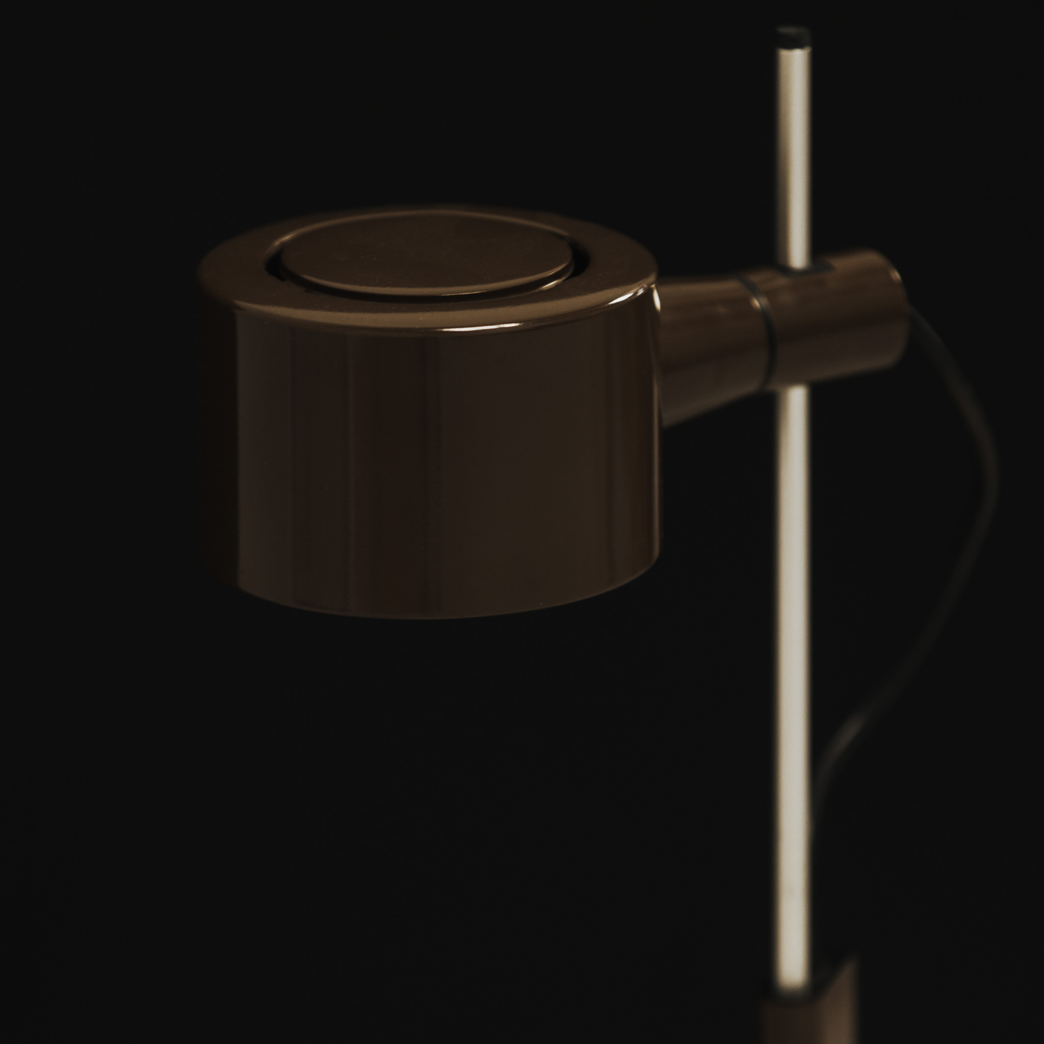 Materiem objects brown lamp web