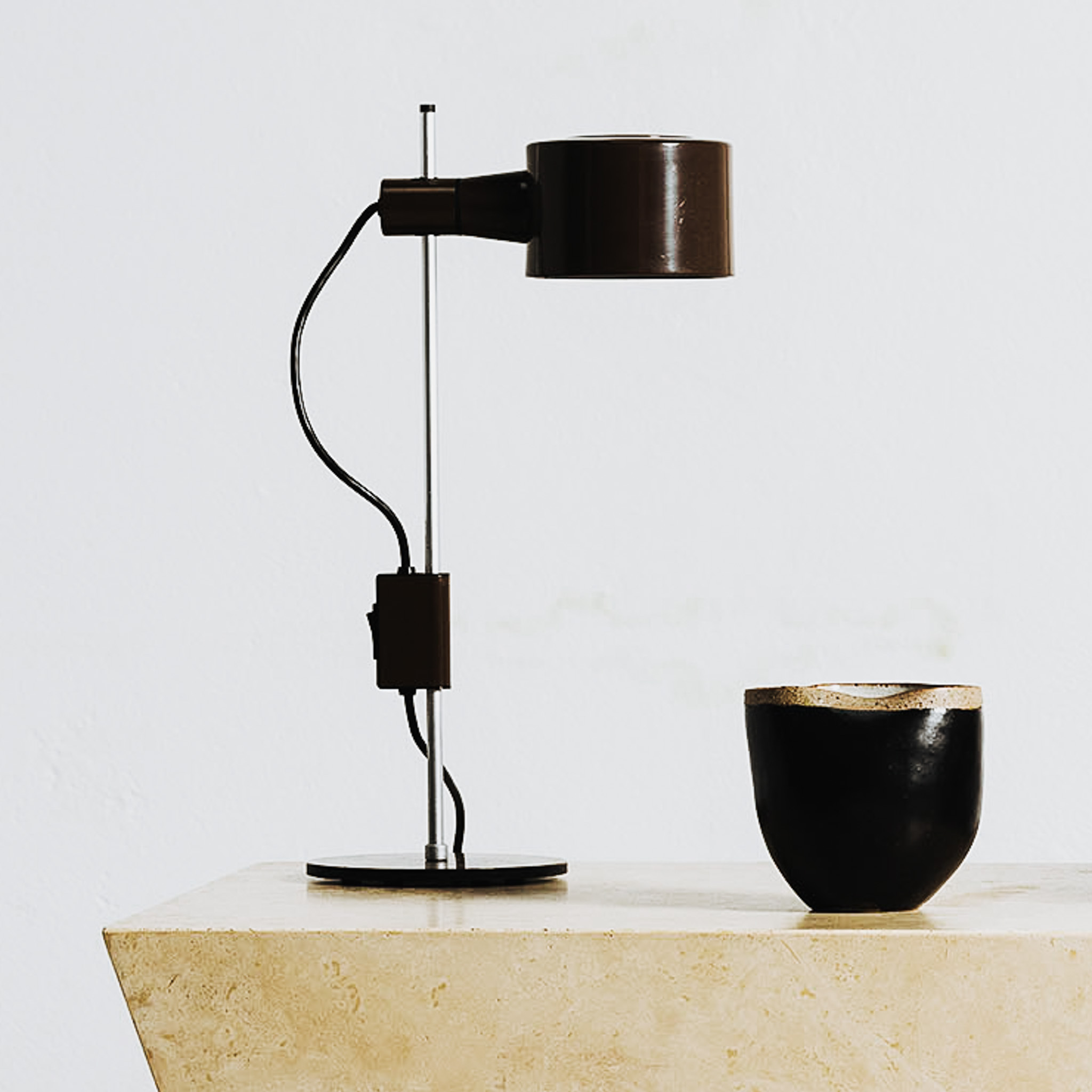 Materiem objects ceramic lamp web 3