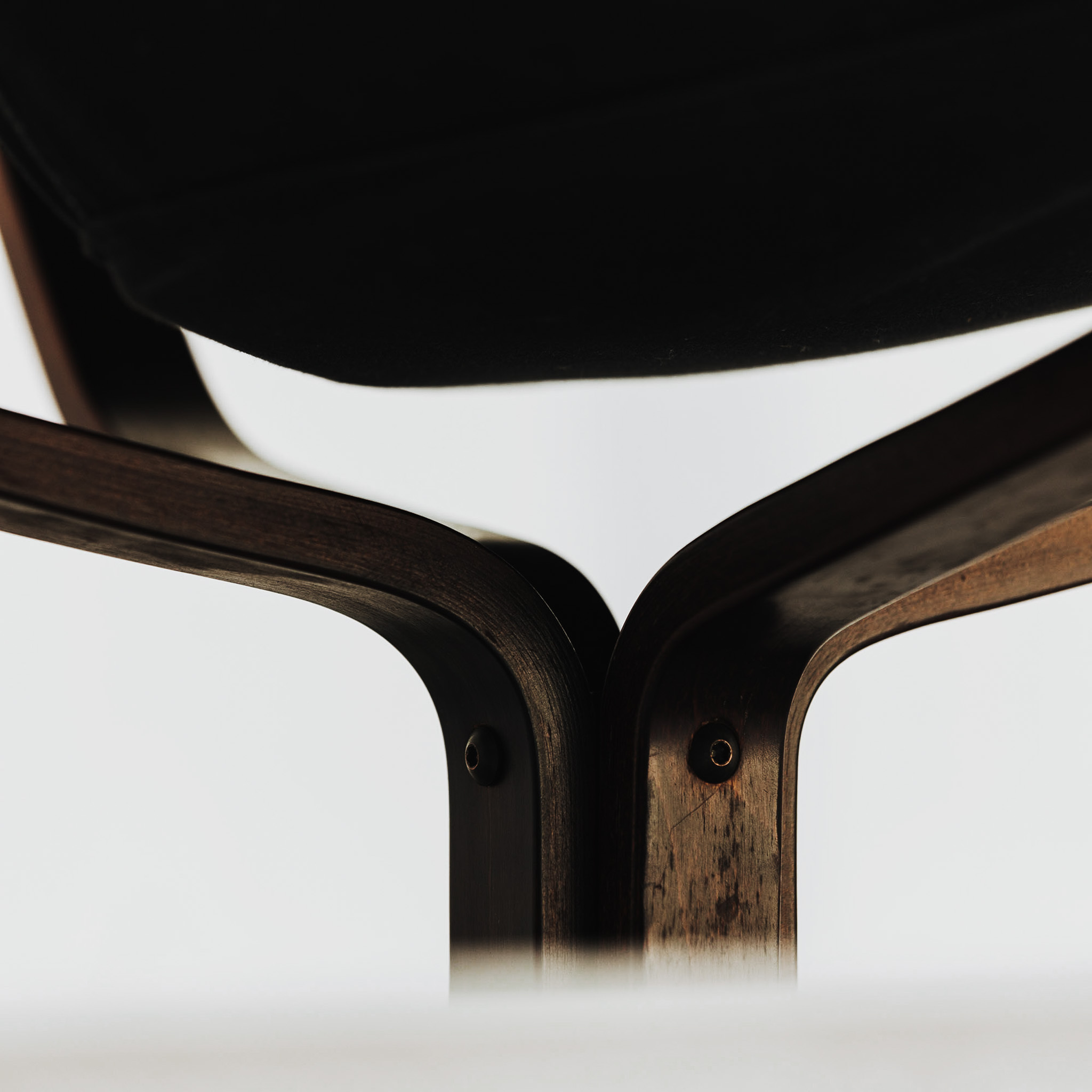 Materiem objects falcon chair web 2