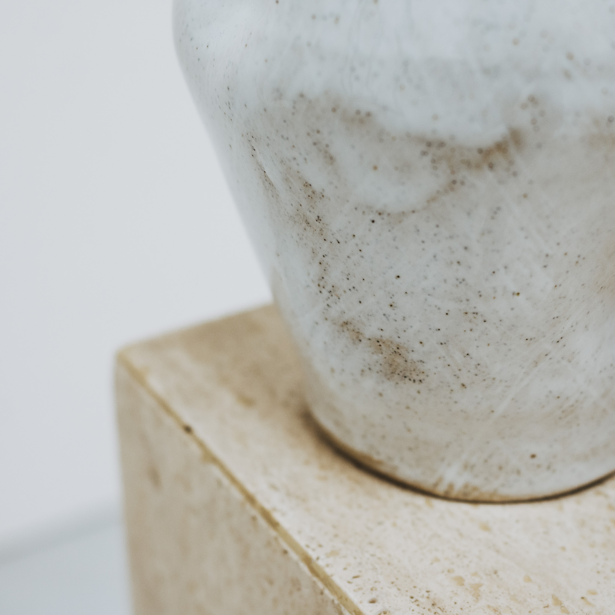 Materiem travertine plinth myriam goos